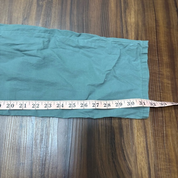 TravisMathew Sz 36x32 Green Golf Pants Sporty Athletic - Picture 5 of 5
